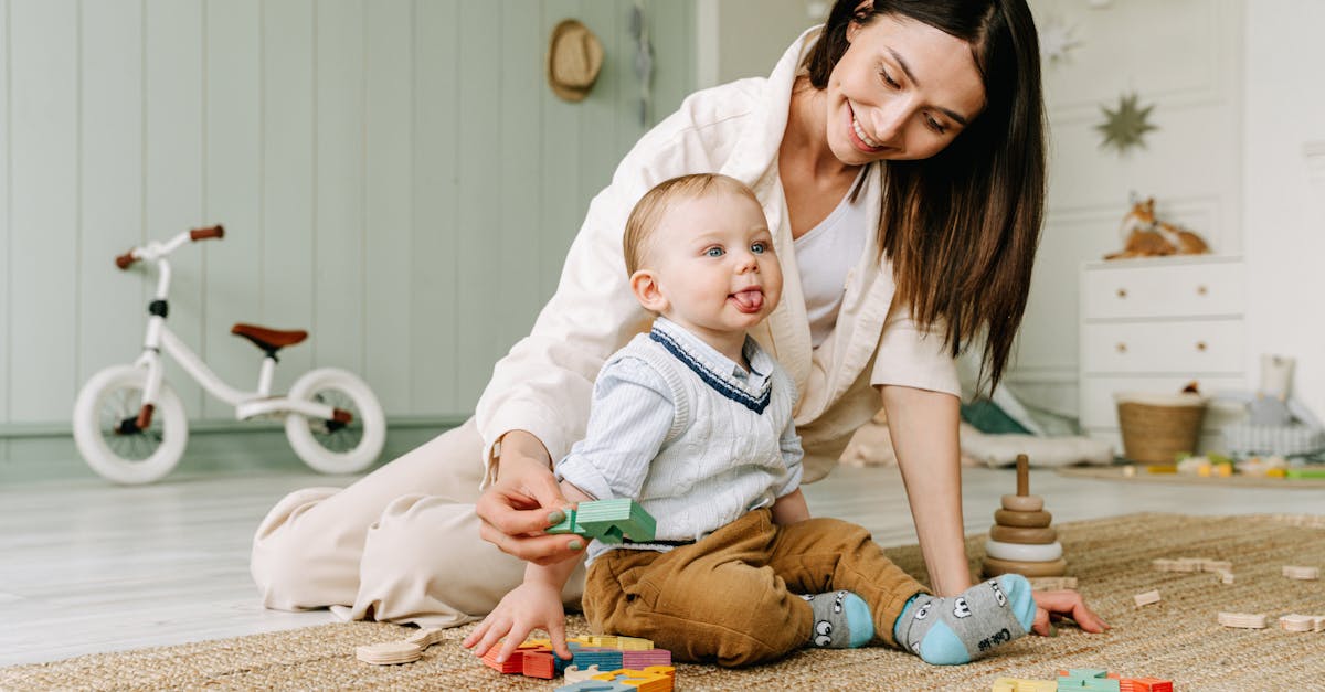 évaluez la croissance de votre bébé avec des outils et conseils pratiques. suivez son développement étape par étape pour assurer son bien-être et sa santé.