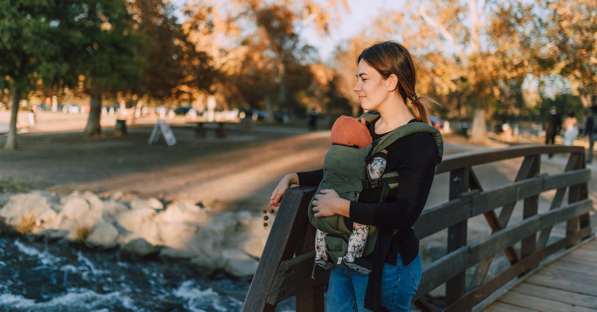 découvrez des conseils pratiques et des astuces essentielles pour voyager en toute sérénité avec votre bébé. planifiez des aventures familiales inoubliables tout en assurant le confort et la sécurité de votre enfant.