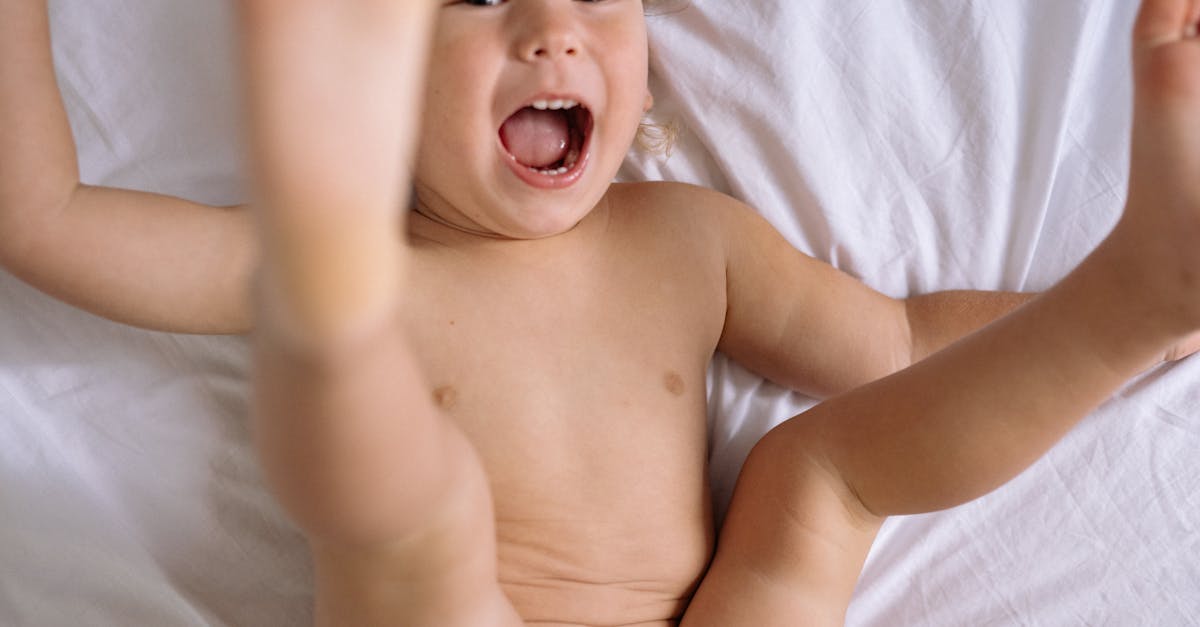 découvrez tout ce qu'il faut savoir sur le sevrage des bébés : conseils pratiques, recettes saines, et étapes importantes pour accompagner votre enfant dans cette transition alimentaire.