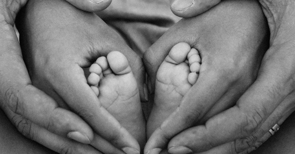 découvrez les complications possibles lors de l'accouchement, leurs causes, et les solutions pour garantir la sécurité de la mère et de l'enfant. informez-vous sur les risques et les mesures à prendre pour une grossesse sereine.