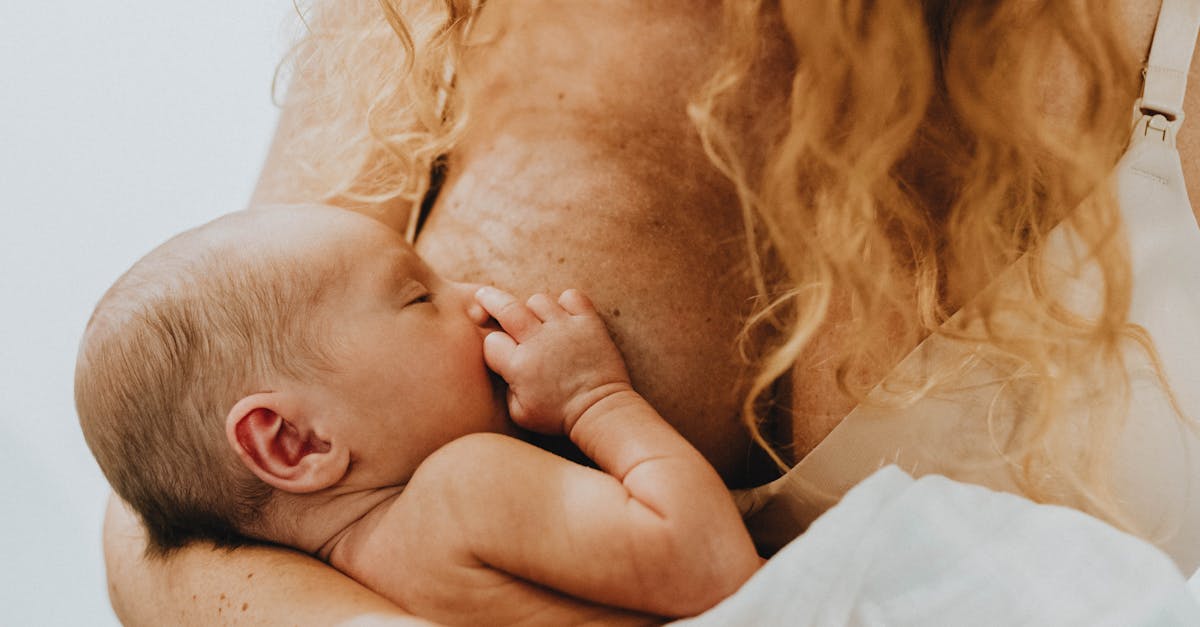 découvrez les bienfaits de l'allaitement, des conseils pratiques pour les mamans et des informations essentielles sur la nutrition, le lien mère-enfant et le soutien disponible pour favoriser une expérience d'allaitement réussie.