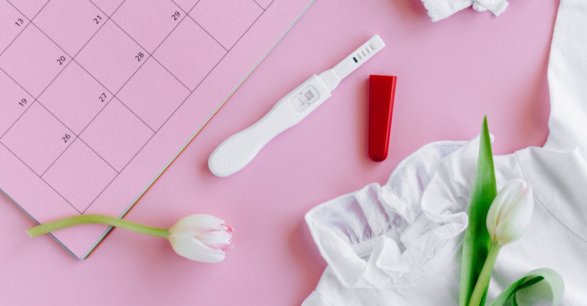 préparez-vous à l'accouchement avec notre guide complet sur la préparation à la naissance. découvrez des conseils sur les techniques de relaxation, les options de douleur et les étapes essentielles pour accueillir votre bébé en toute sérénité.