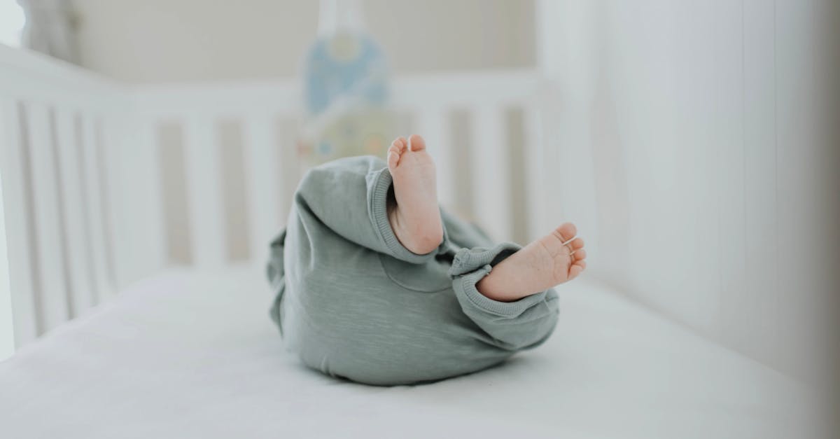découvrez notre large sélection de berceaux sécurisés et confortables pour votre bébé. offrez-lui un espace douillet pour s'endormir paisiblement tout en ajoutant une touche de style à la chambre.