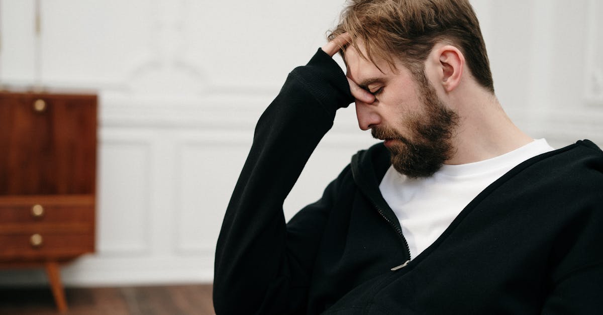 explorez le monde fascinant des émotions, de la joie à la tristesse, en découvrant comment elles influencent nos pensées, nos actions et nos relations. apprenez à mieux comprendre et gérer vos émotions pour un équilibre intérieur et un bien-être optimal.