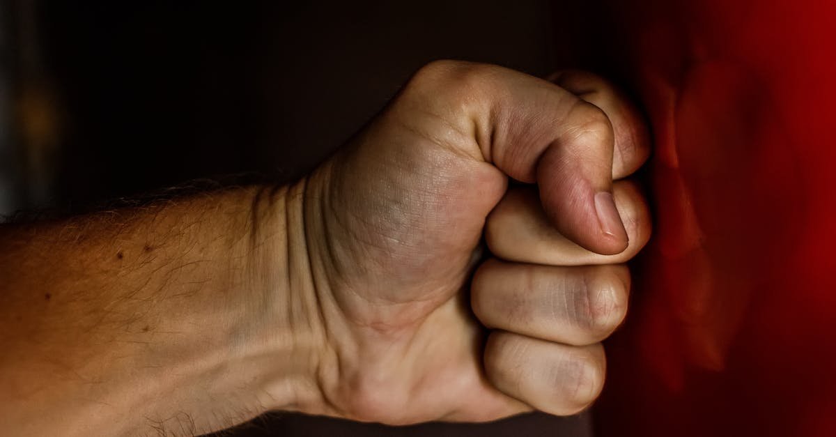 découvrez les racines de la frustration, ses impacts sur notre bien-être émotionnel et comment la surmonter grâce à des techniques de gestion du stress et de développement personnel.