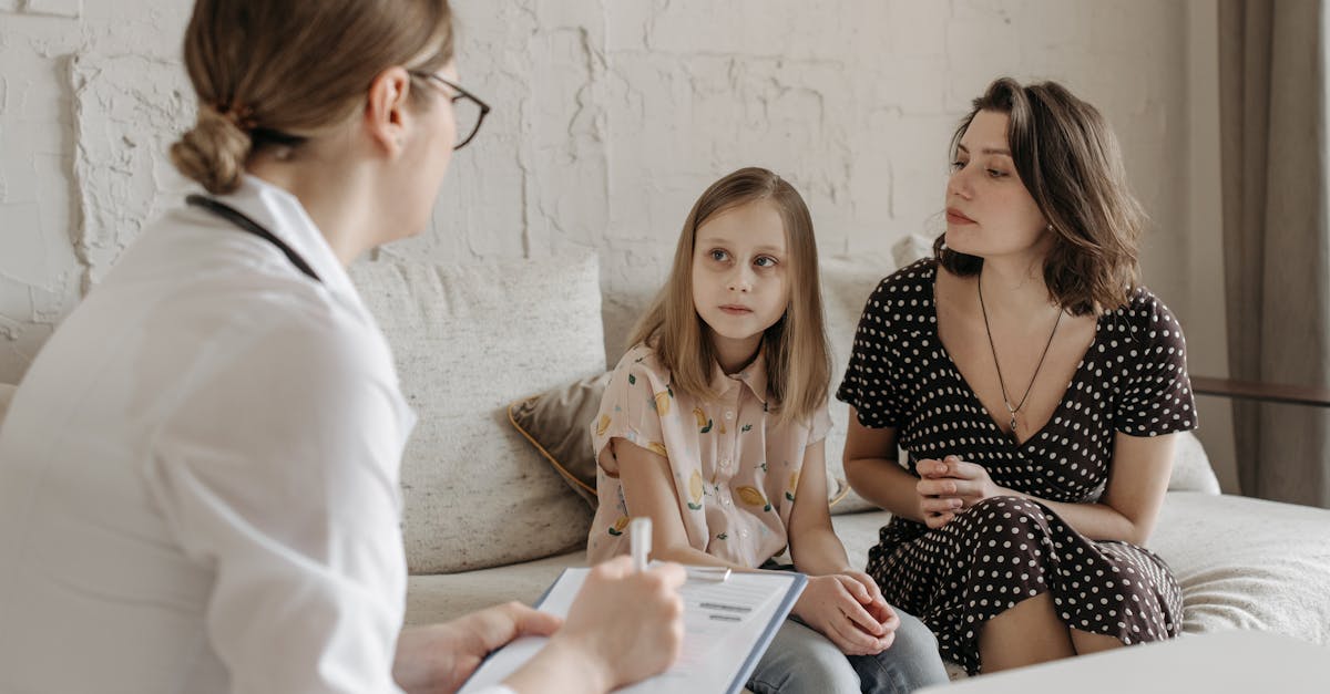 découvrez nos services de pédiatrie dédiés à la santé et au bien-être des enfants. nos pédiatres expérimentés offrent des soins personnalisés, un suivi régulier et des conseils pour accompagner le développement de votre enfant dès sa naissance jusqu'à l'adolescence.