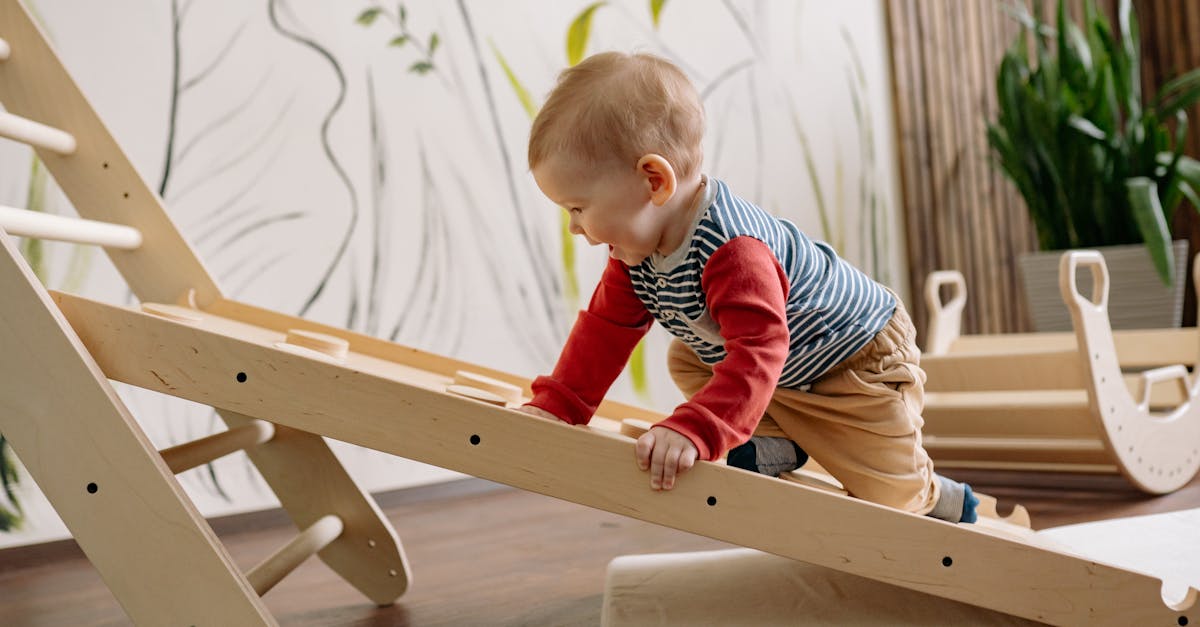 découvrez des activités enrichissantes et ludiques pour bébés qui stimuleront leur développement et renforceront les liens familiaux. explorez des idées créatives adaptées à chaque étape de leur croissance !