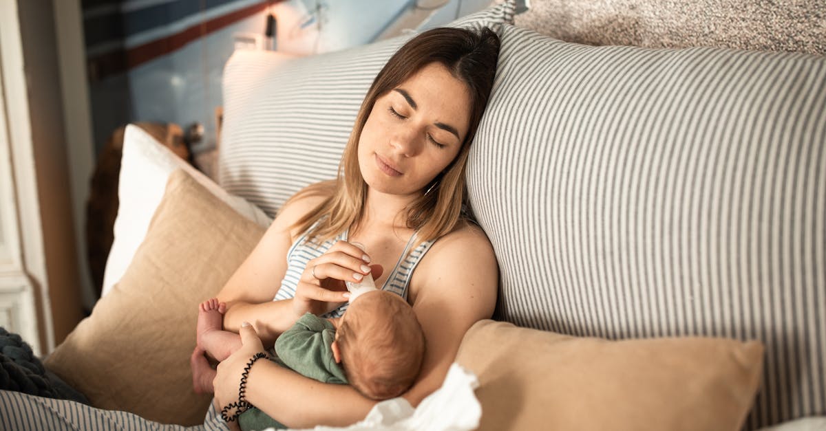 découvrez des solutions efficaces pour soulager le colique des bébés. apprenez à reconnaître les symptômes, les causes possibles et les méthodes pour apaiser votre petit tout en favorisant son bien-être.