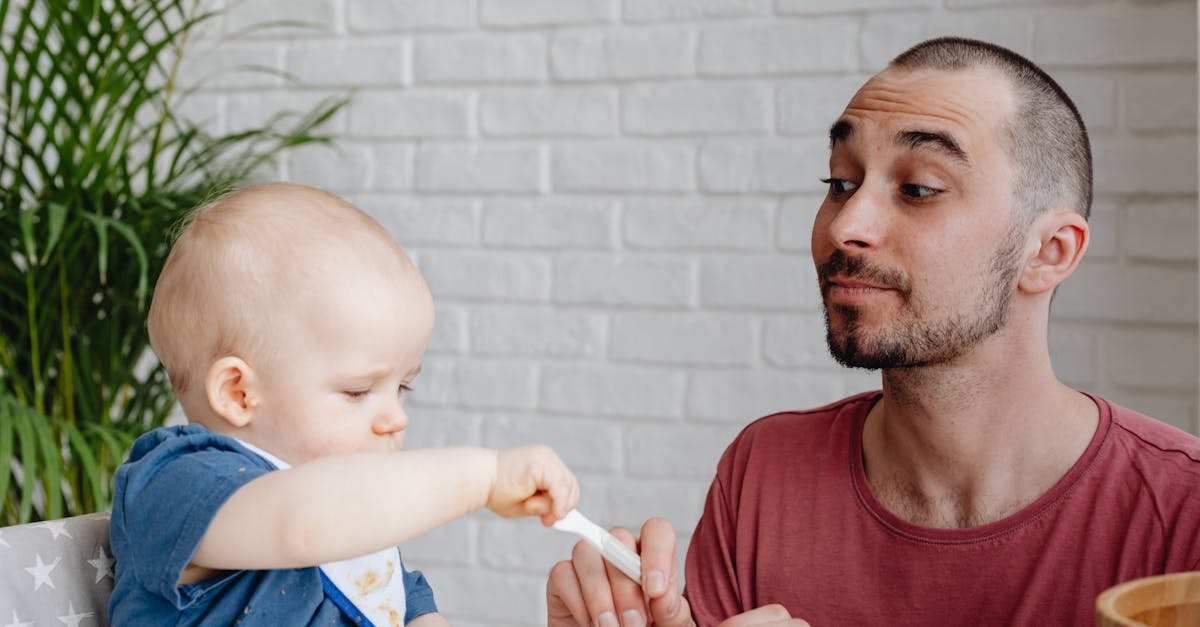 découvrez notre sélection de nourriture pour bébé, riche en nutriments et adaptée à chaque étape de développement. offrez à votre enfant des repas sains et savoureux, préparés avec des ingrédients naturels et sans additifs. apprenez comment nourrir votre bébé avec des recettes simples et des conseils d'experts.