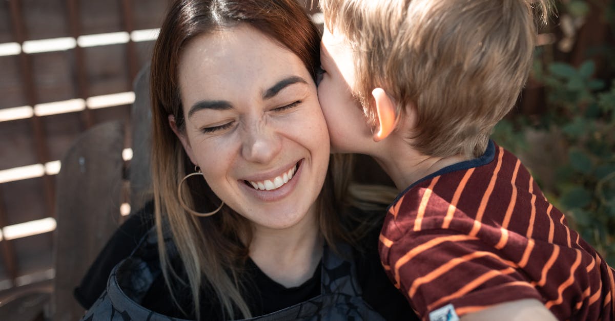 découvrez l'art de la photographie de bébés, capturant des moments précieux et des expressions adorables. nos séances photo créatives immortaliseront les premières étapes de votre enfant dans un cadre chaleureux et professionnel.
