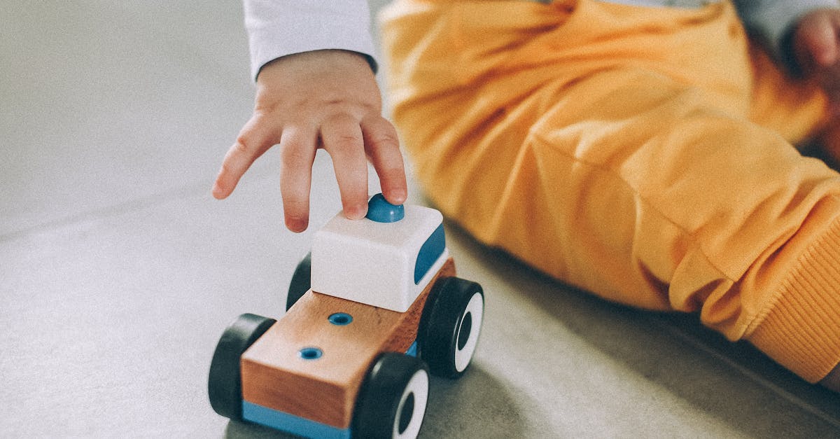 découvrez tout ce qu'il faut savoir sur la sécurité des jouets pour bébés. apprenez à choisir des jouets adaptés, conformes aux normes de sécurité et sans danger pour le développement de votre enfant.