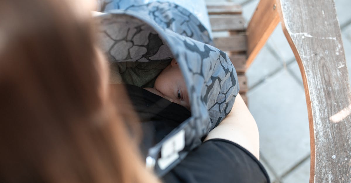 découvrez les bienfaits de l'allaitement, ses différentes techniques, et des conseils utiles pour les nouvelles mamans. apprenez à surmonter les défis et à profiter pleinement de cette expérience unique pour le bien-être de votre bébé et de vous-même.