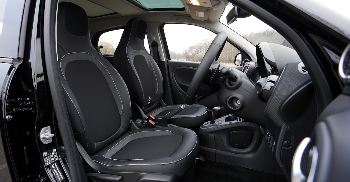 découvrez notre sélection de sièges auto alliant sécurité et confort pour vos enfants. trouvez le modèle idéal adapté à l'âge et au poids de votre petit, tout en garantissant des trajets en toute sérénité. choisissez parmi des styles variés et des fonctionnalités innovantes.