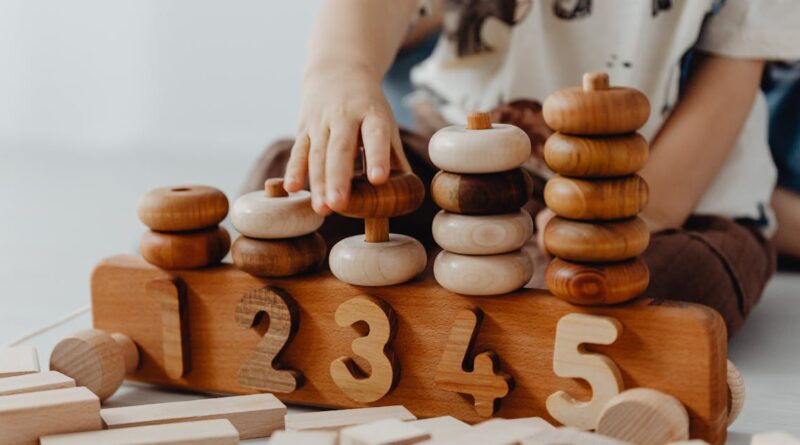 découvrez le développement cognitif, un processus essentiel qui englobe l'évolution des capacités intellectuelles, la perception, la mémoire et la résolution de problèmes chez l'enfant. apprenez comment ces compétences influencent l'apprentissage et le comportement tout au long de la vie.