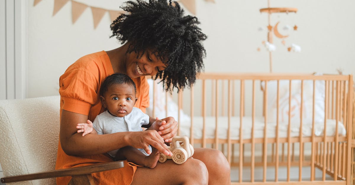 découvrez notre sélection de lits parapluie et de berceaux pour bébés. confort, sécurité et design moderne s'allient pour offrir à votre enfant un espace de sommeil idéal. parcourez nos options adaptées à tous les besoins et budgets.