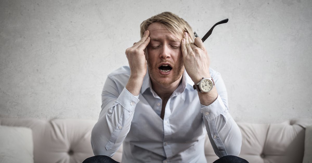 découvrez comment surmonter la frustration dans votre vie quotidienne. explorez des conseils pratiques et des stratégies pour transformer ce sentiment négatif en une source de motivation et de croissance personnelle.