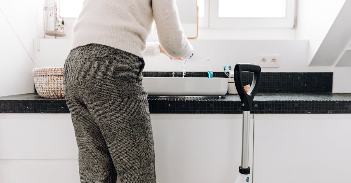 découvrez nos conseils pratiques et efficaces pour maintenir une hygiène irréprochable au quotidien. apprenez les meilleures astuces pour prendre soin de votre santé et de votre bien-être grâce à une routine d'hygiène adaptée.